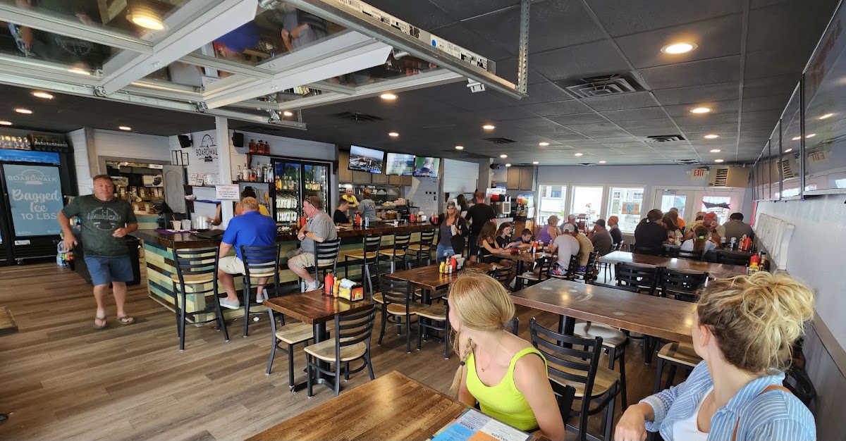 Boji Boardwalk Bar & Grill